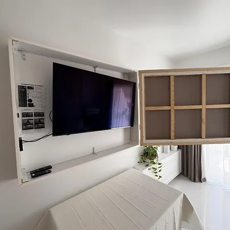 아파트 Classy La Caleta 아데제